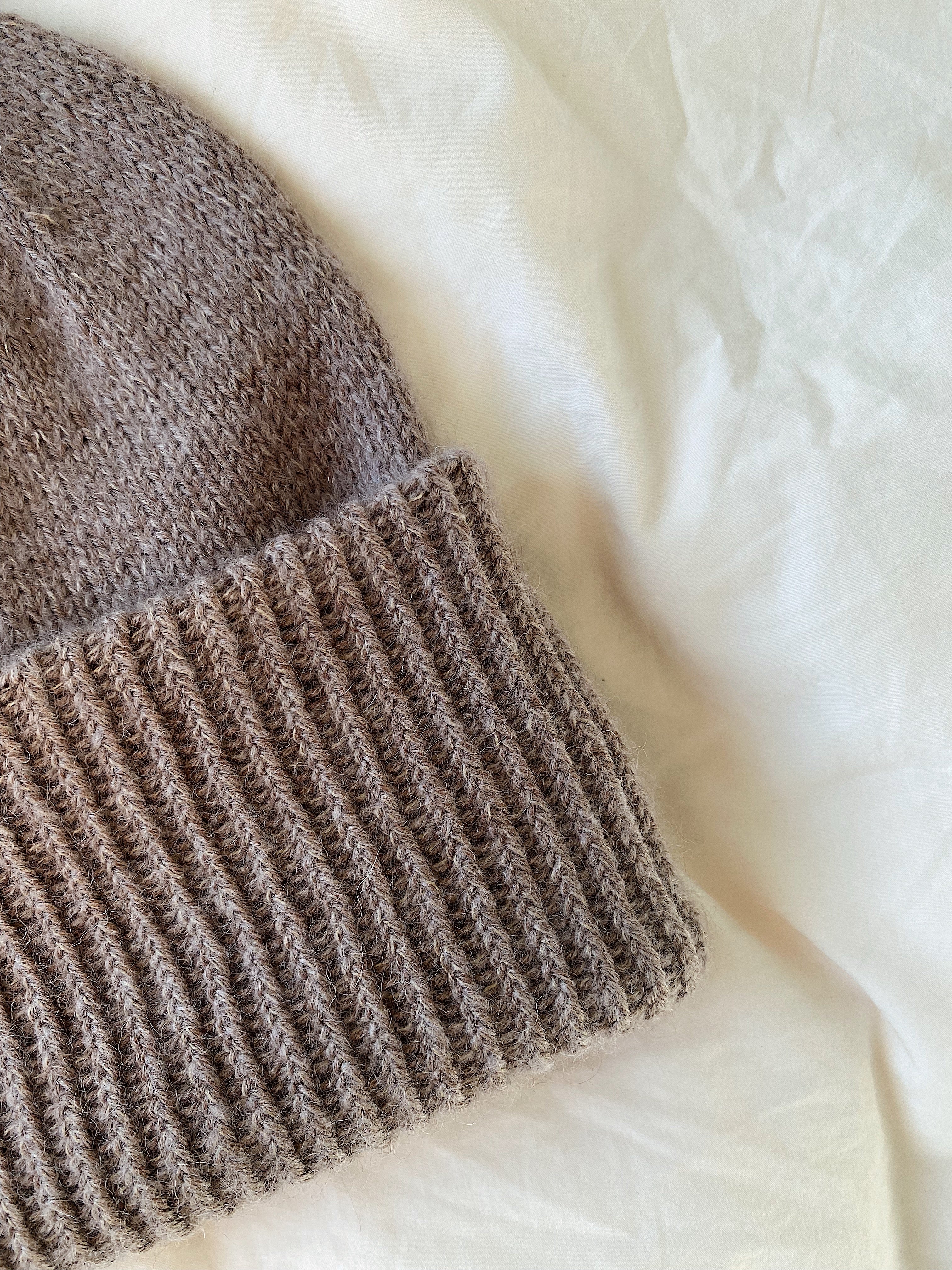 Beanie No. 3 - ENGLISH - Image 6