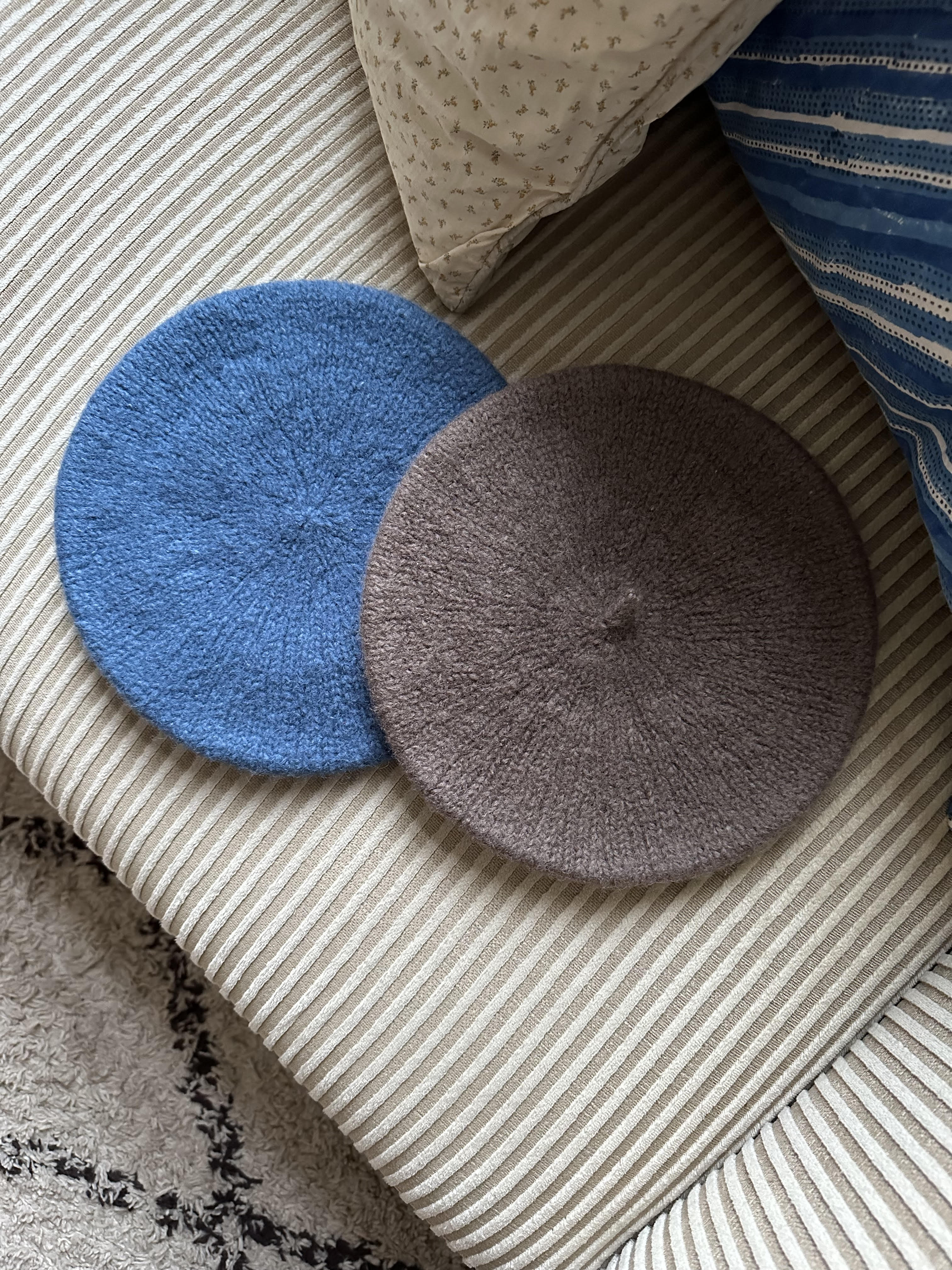 Beret No. 3 - FRANÇAIS - Image 7