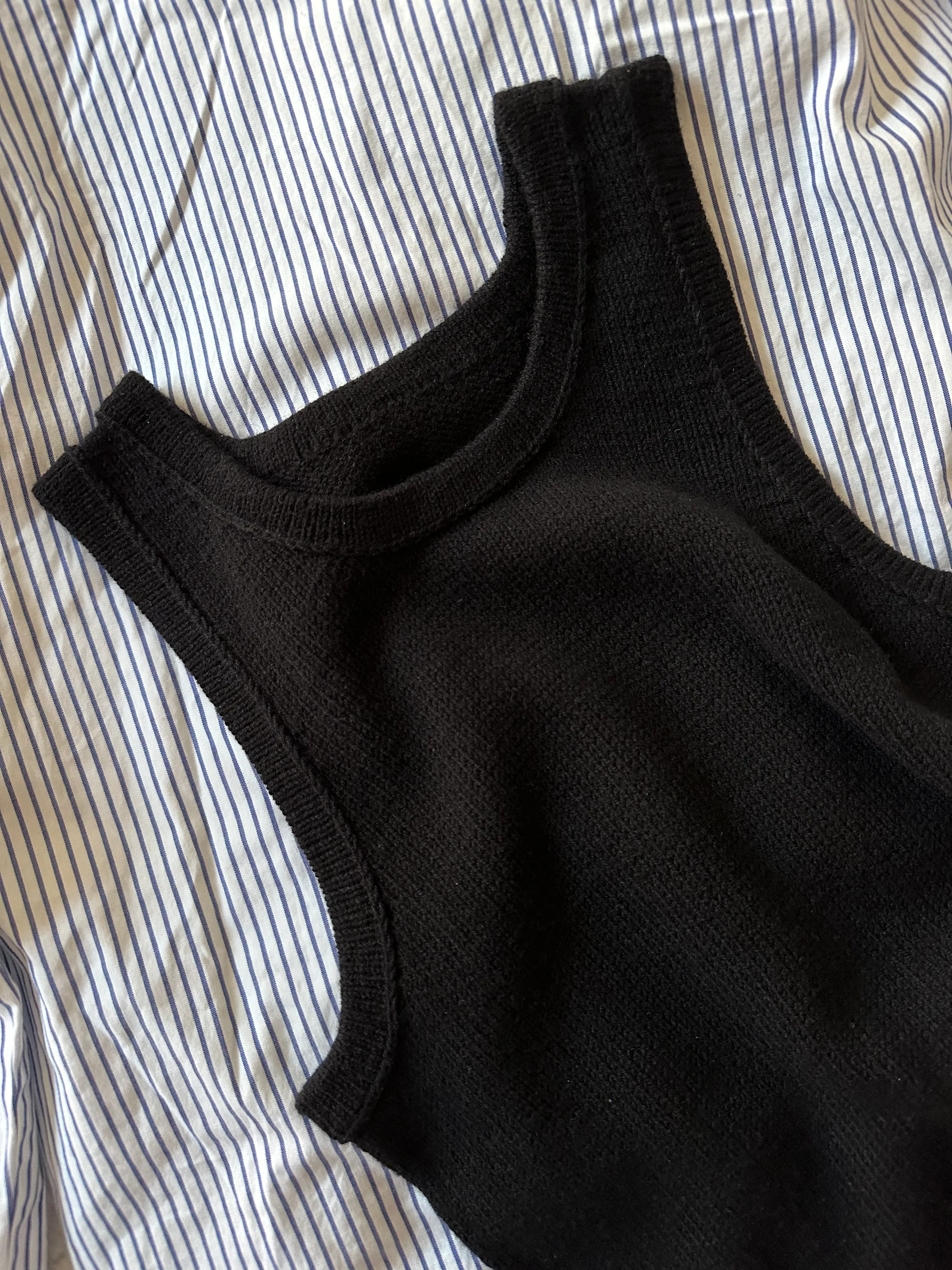 Camisole No. 9 - ENGLISH - Image 10