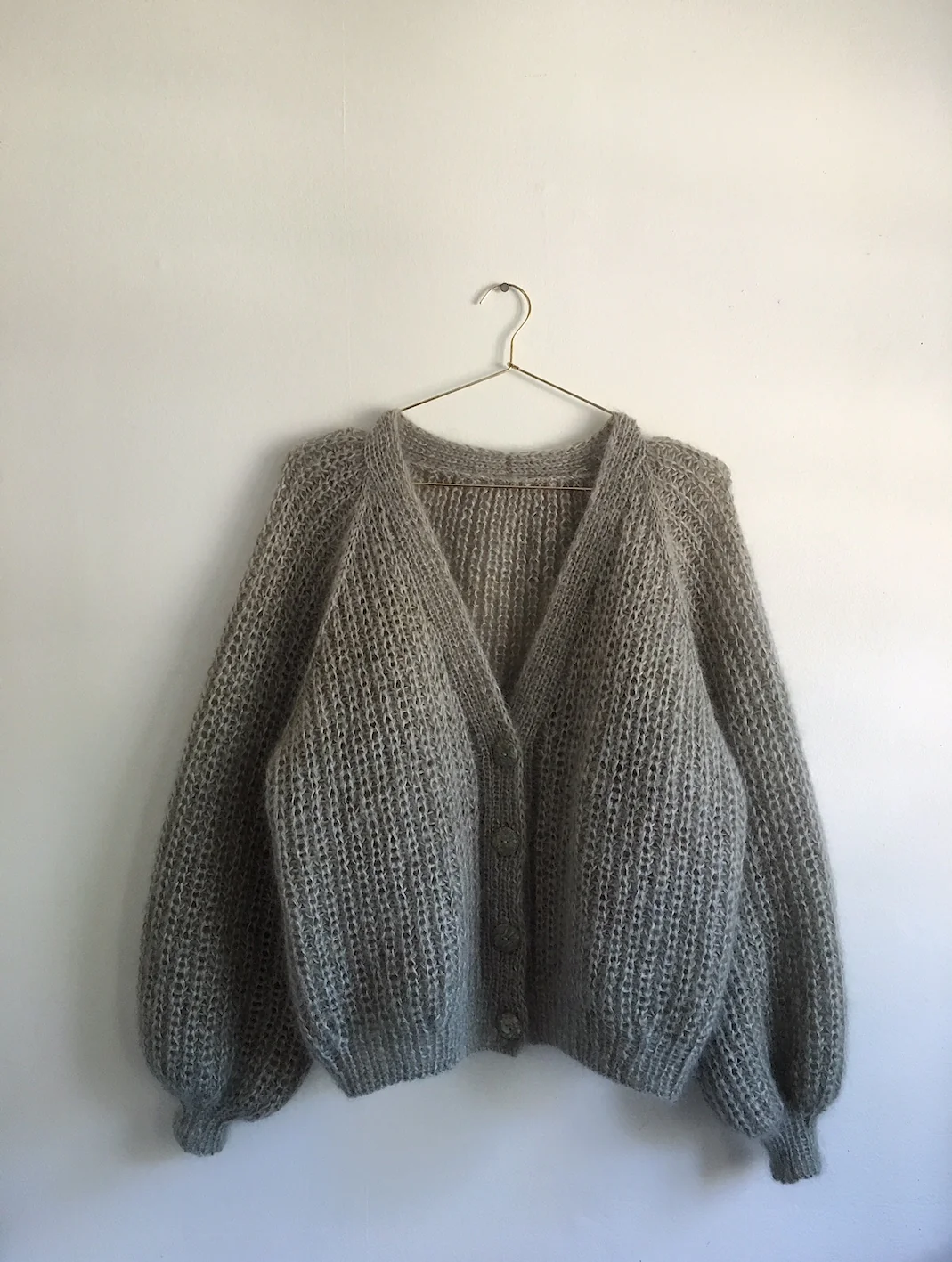 Cardigan No. 4 - DEUTSCH - Image 2