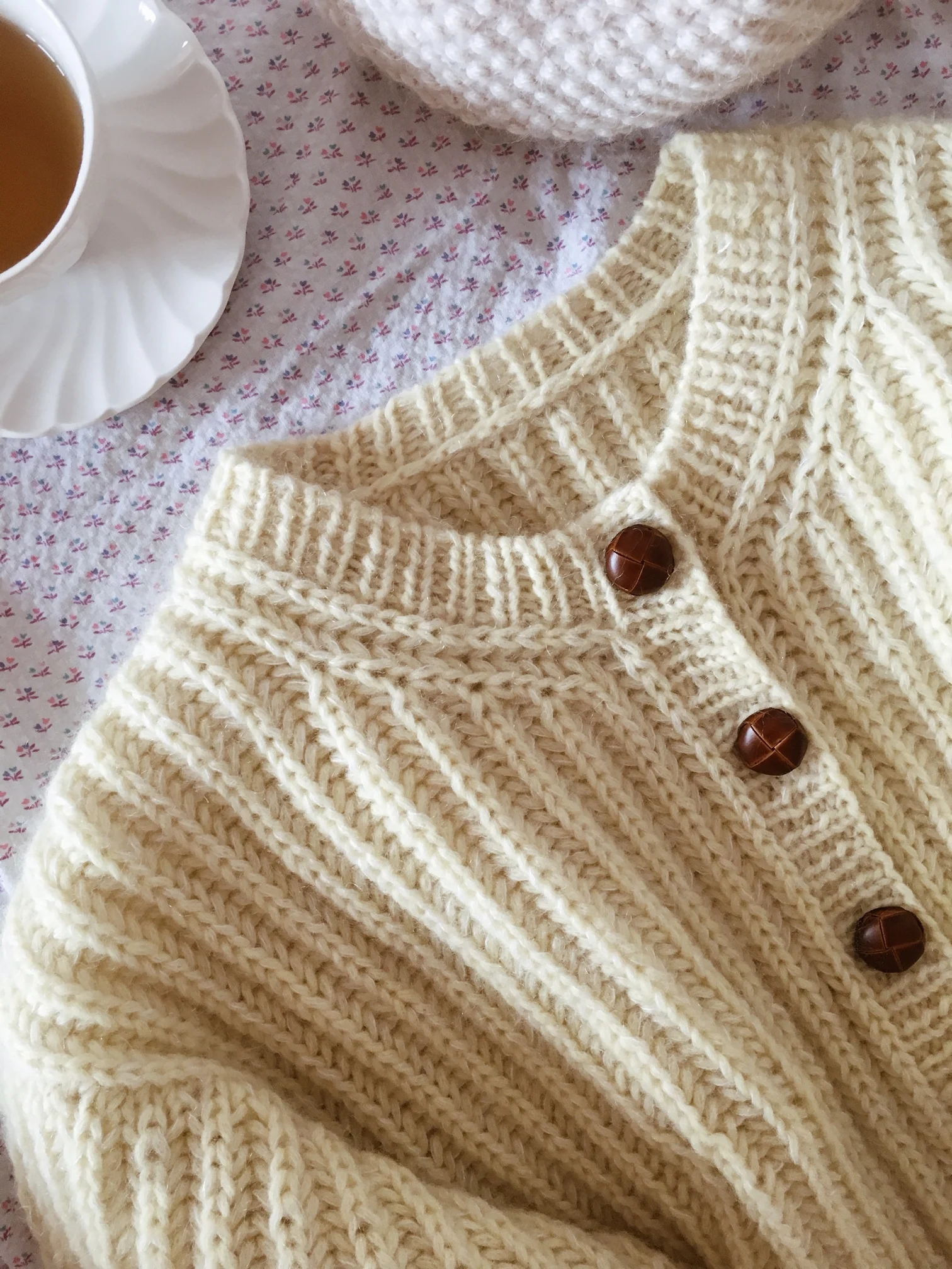 Cardigan No. 5 - DEUTSCH - Image 3