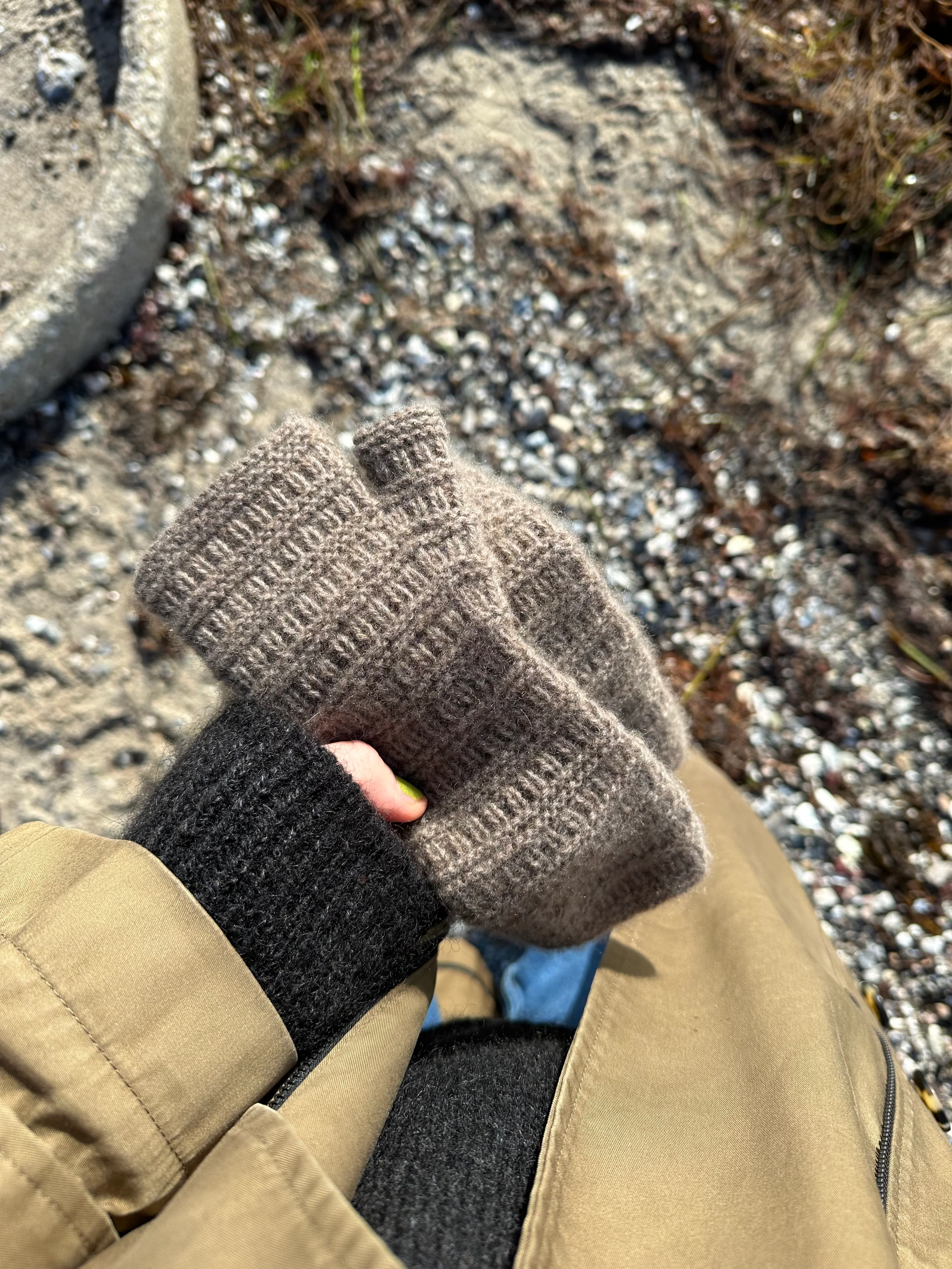 Gloves No. 1 - DEUTSCH - Image 5