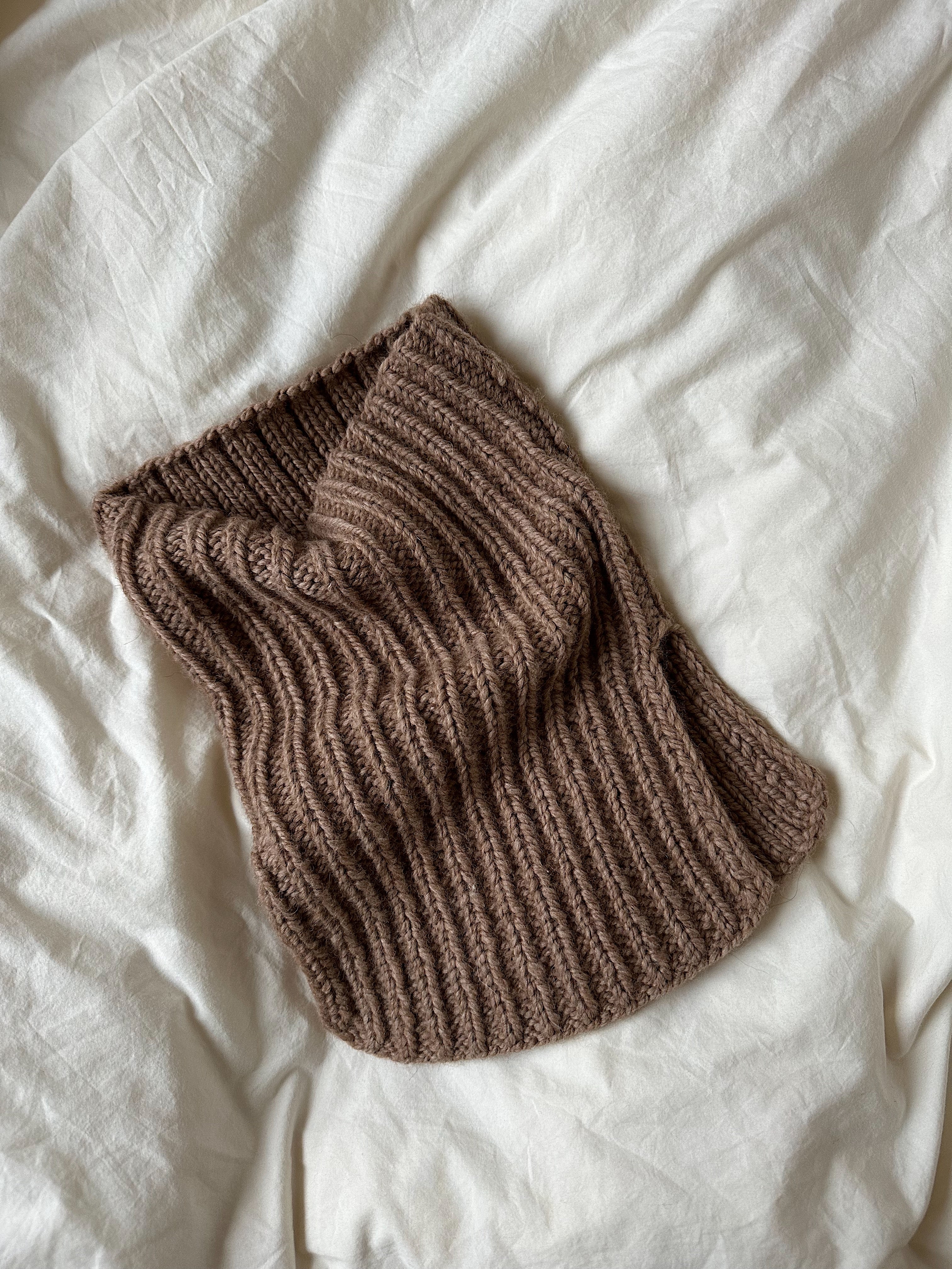Nellie Neck Warmer - ENGLISH - Image 8
