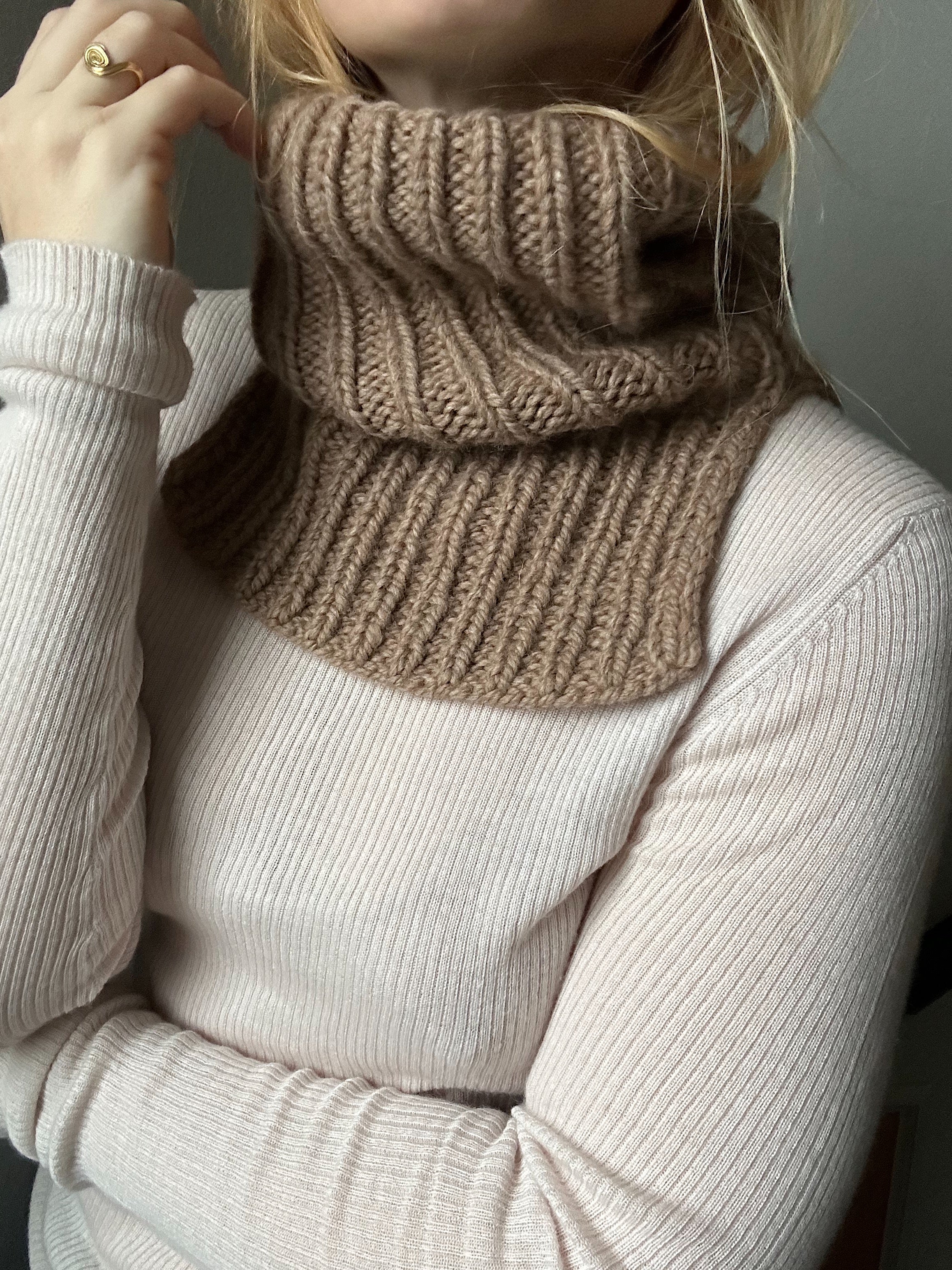 Nellie Neck Warmer - DEUTSCH - Image 7