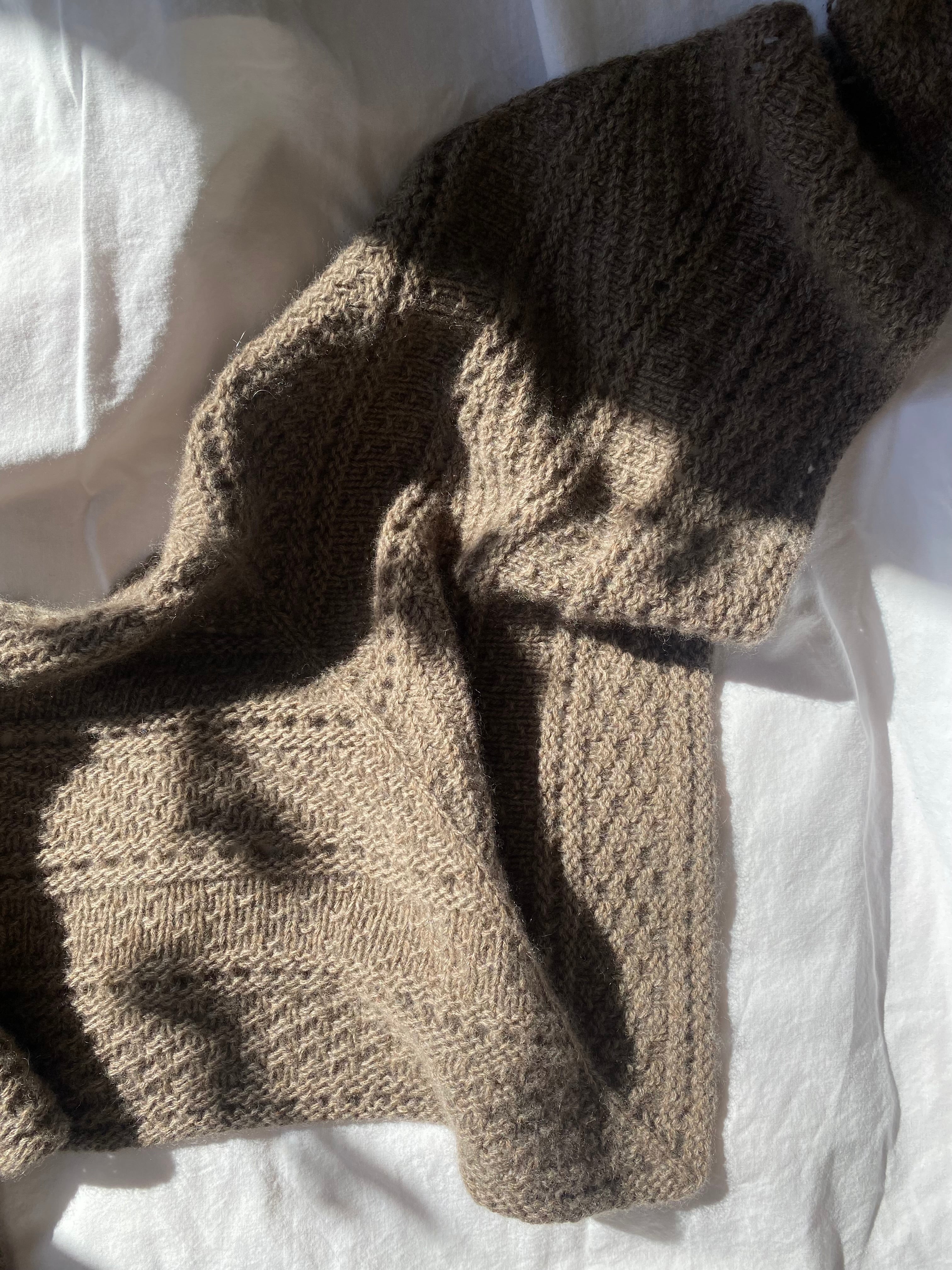Scarf No. 2 - DEUTSCH - Image 5