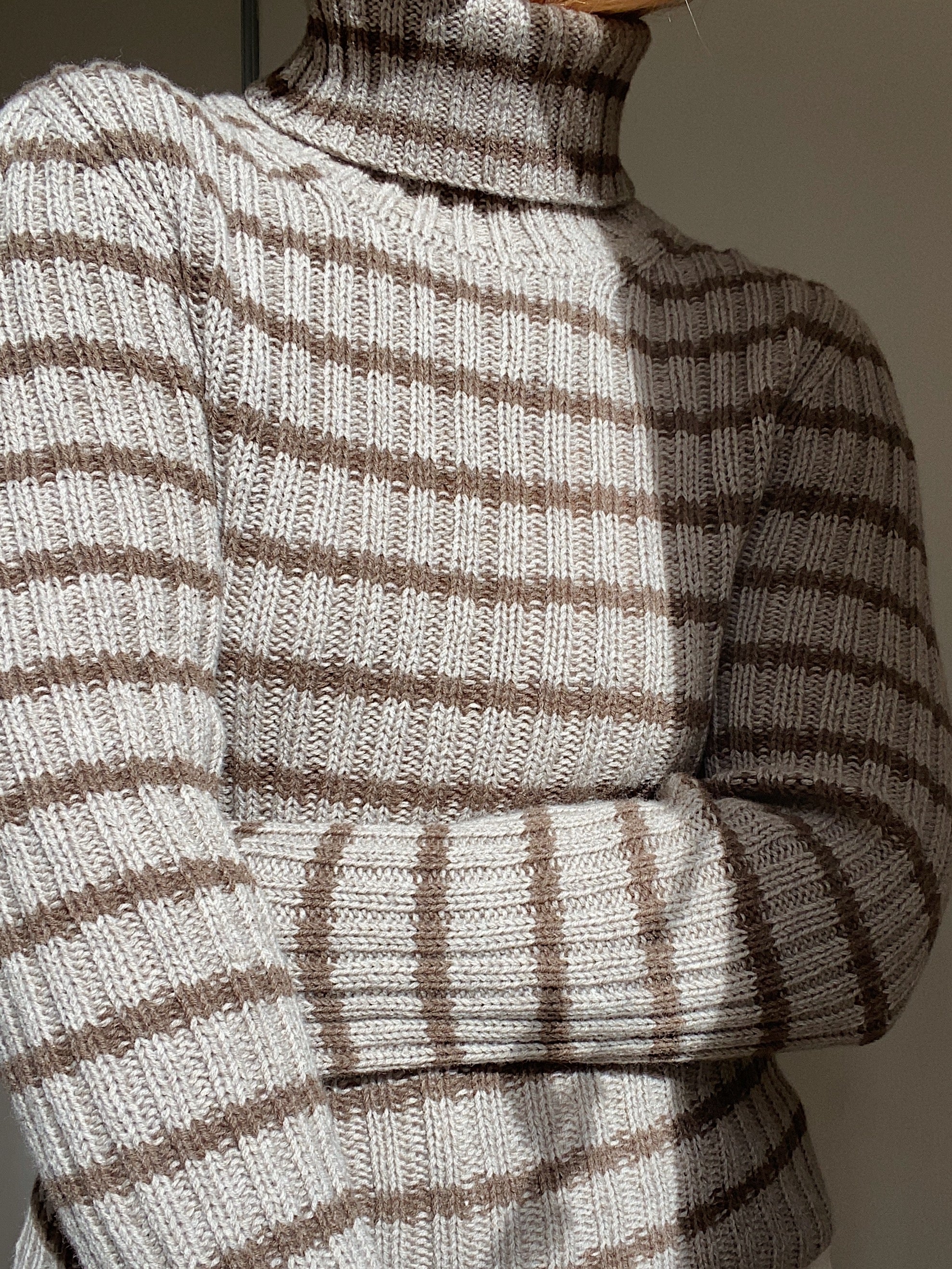 Sweater No. 16 - DEUTSCH - Image 10