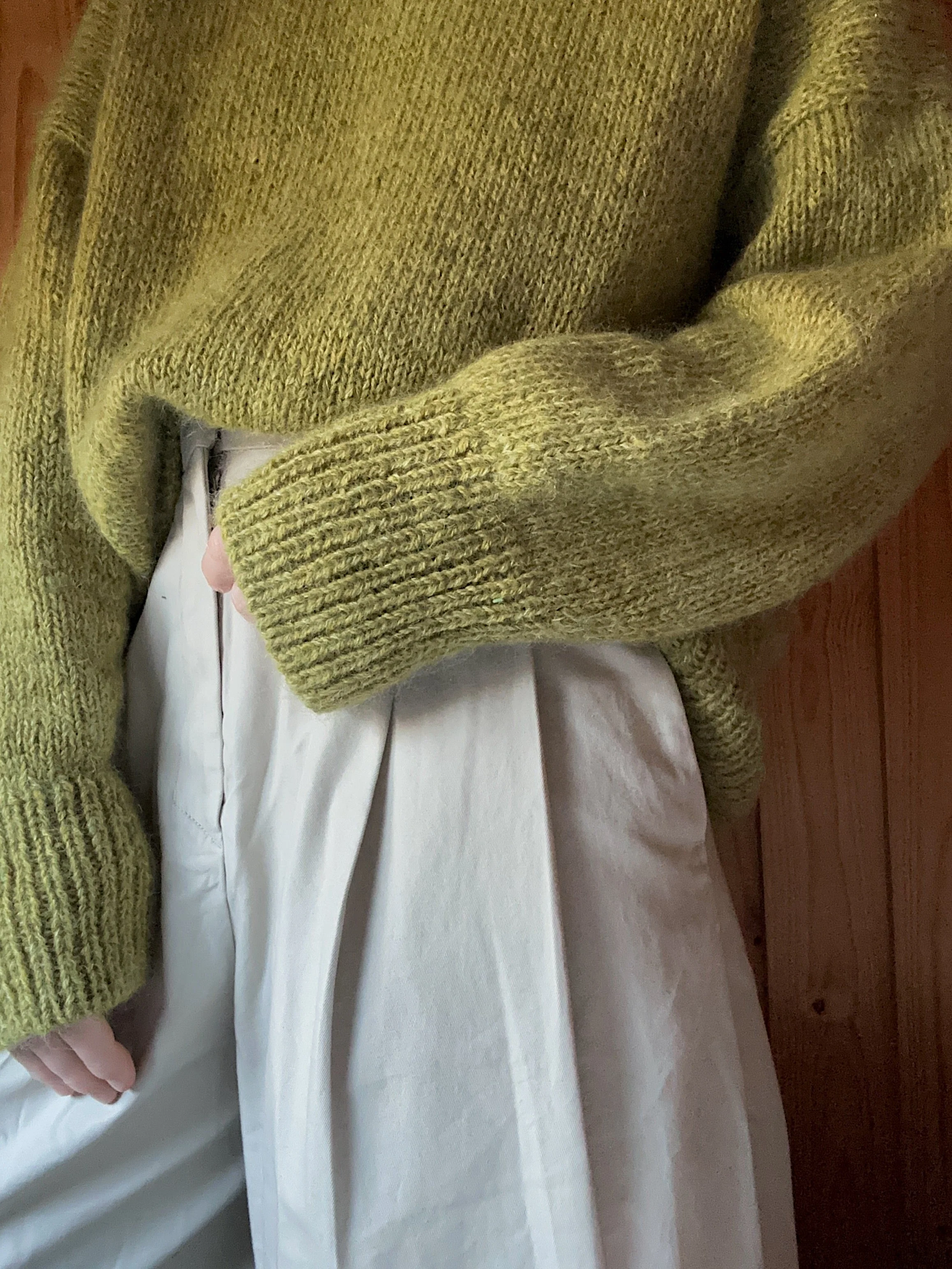 Sweater No. 25 - DEUTSCH - Image 9