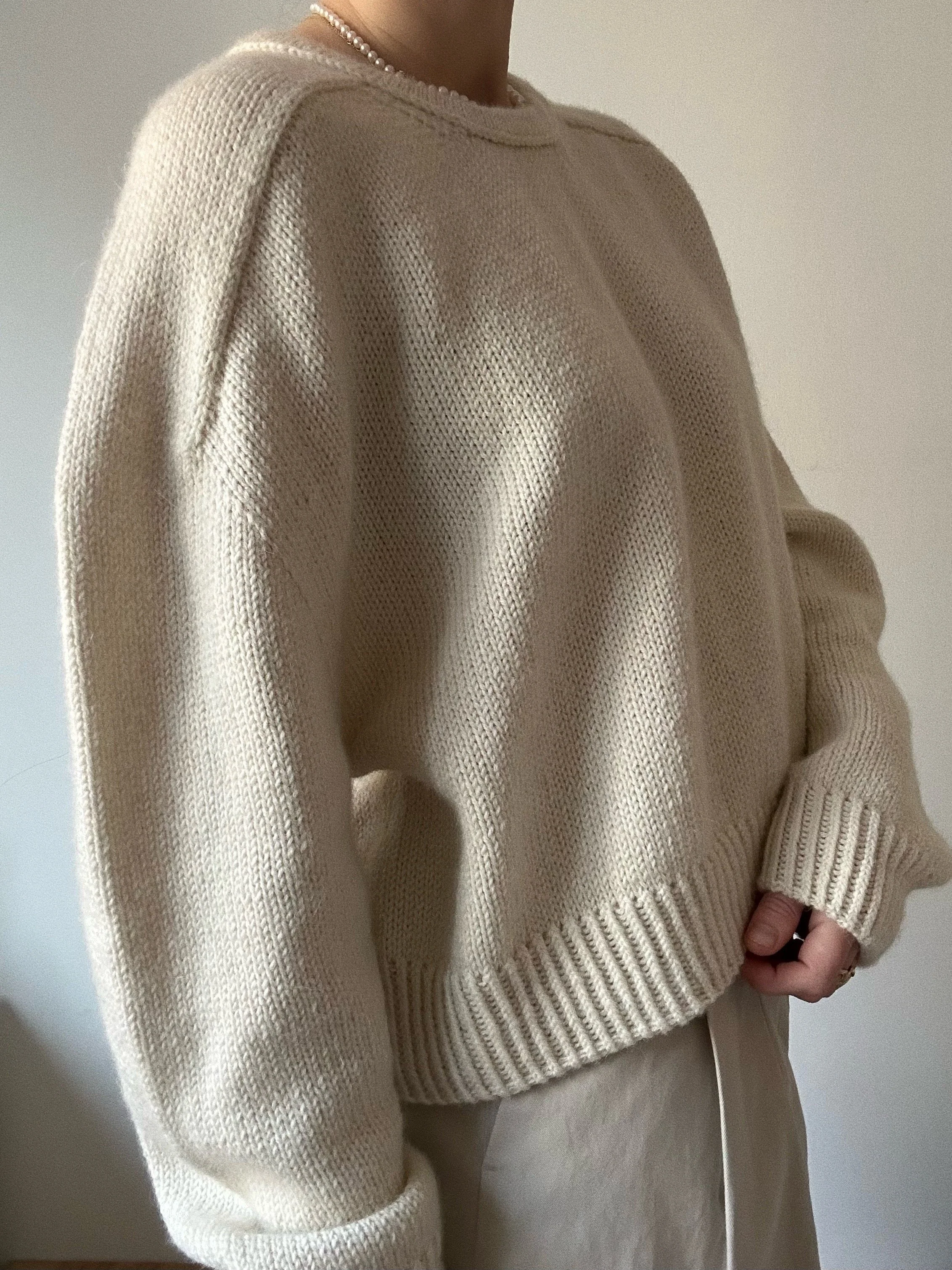 Sweater No. 26 - DEUTSCH - Image 4