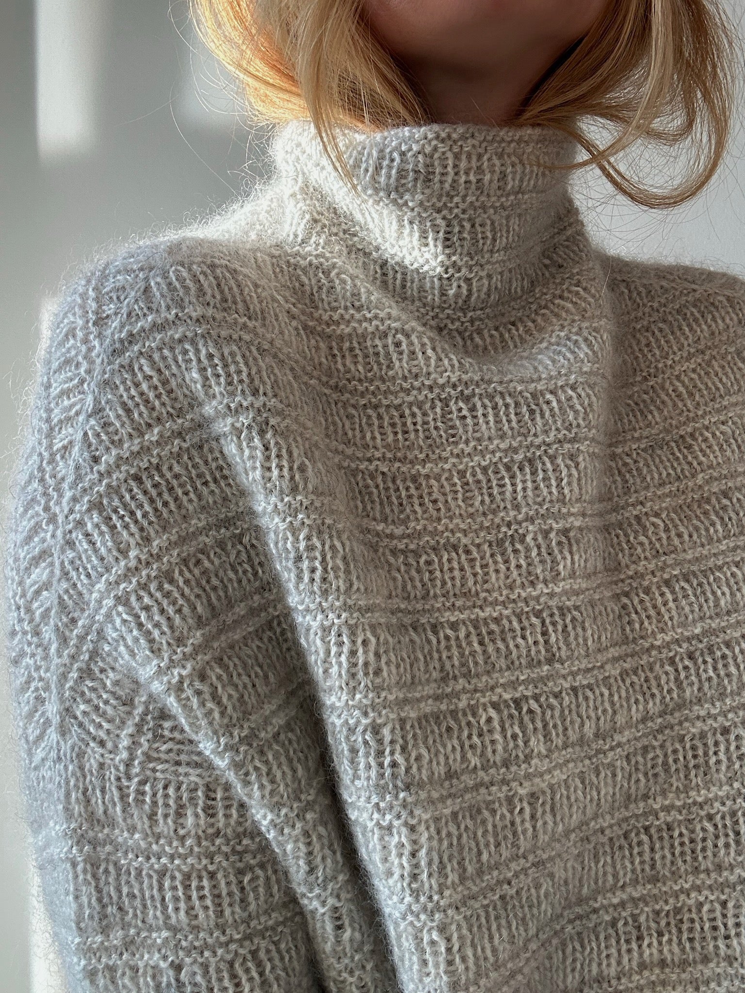 Sweater No. 28 - ENGLISH - Image 9
