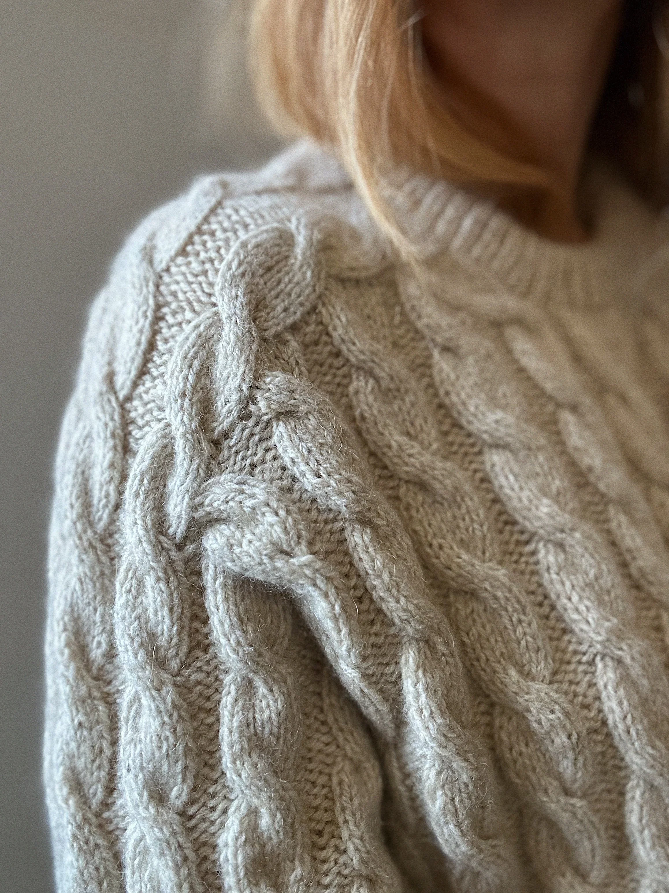 Sweater No. 29 - ENGLISH - Image 13