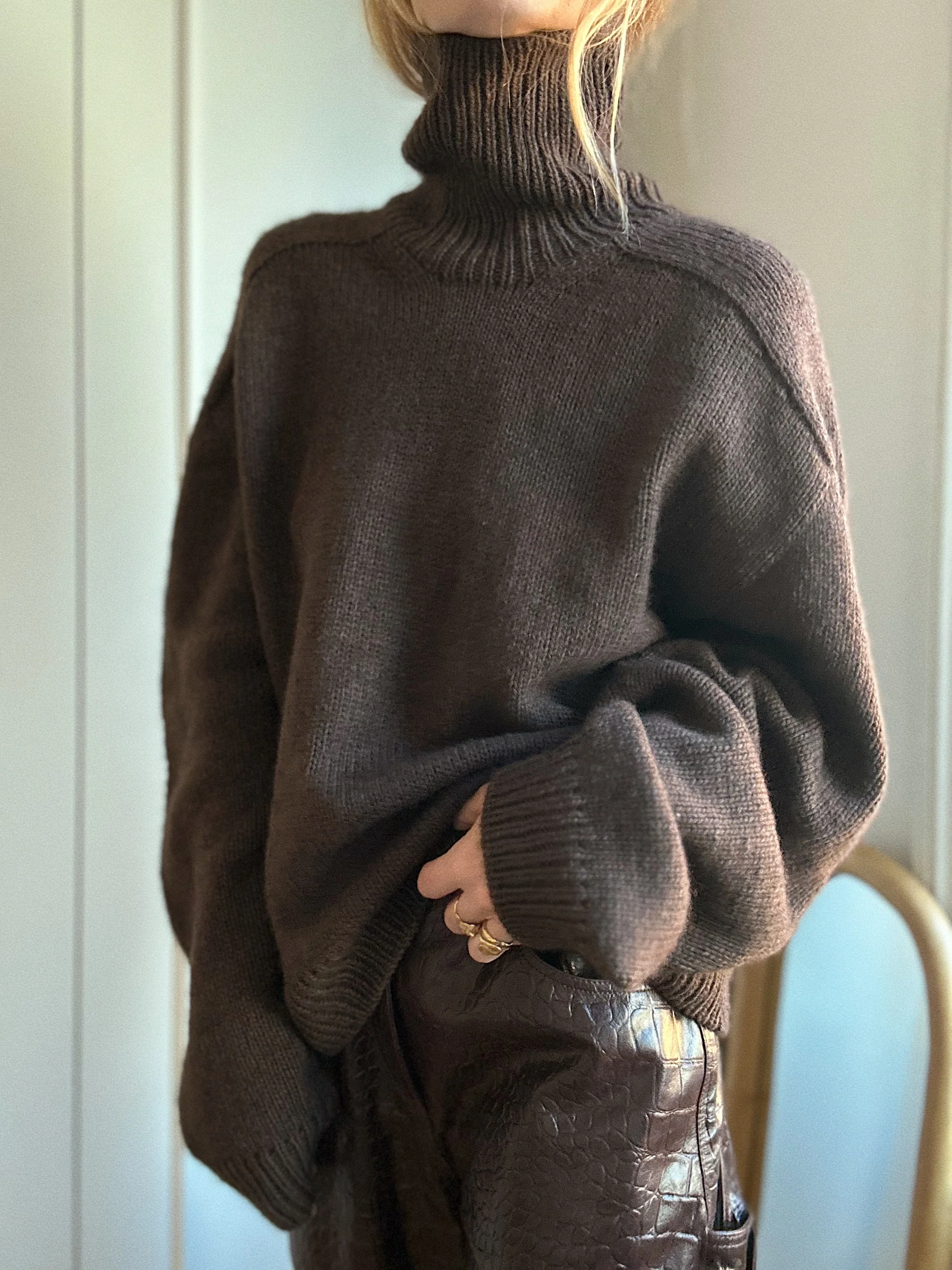 Sweater No. 30 - DEUTSCH - Image 3