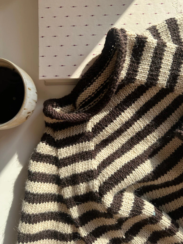 Sweater No. 32 - DEUTSCH - Image 7