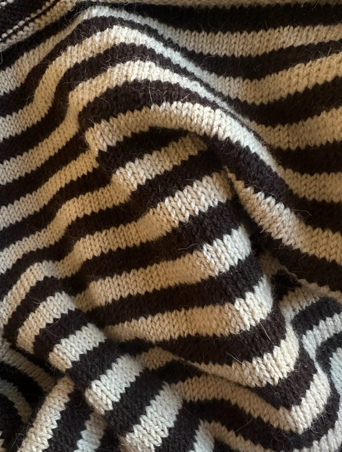 Sweater No. 32 - DEUTSCH - Image 8