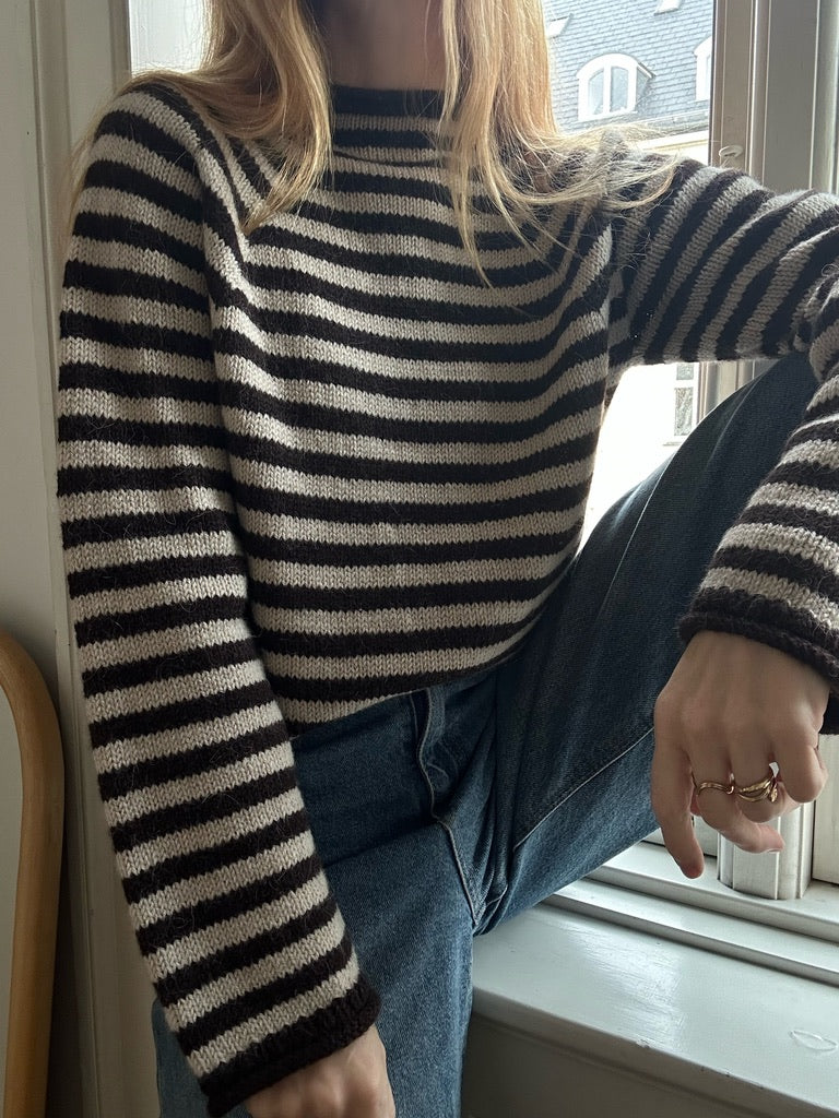 Sweater No. 32 - DEUTSCH - Image 9