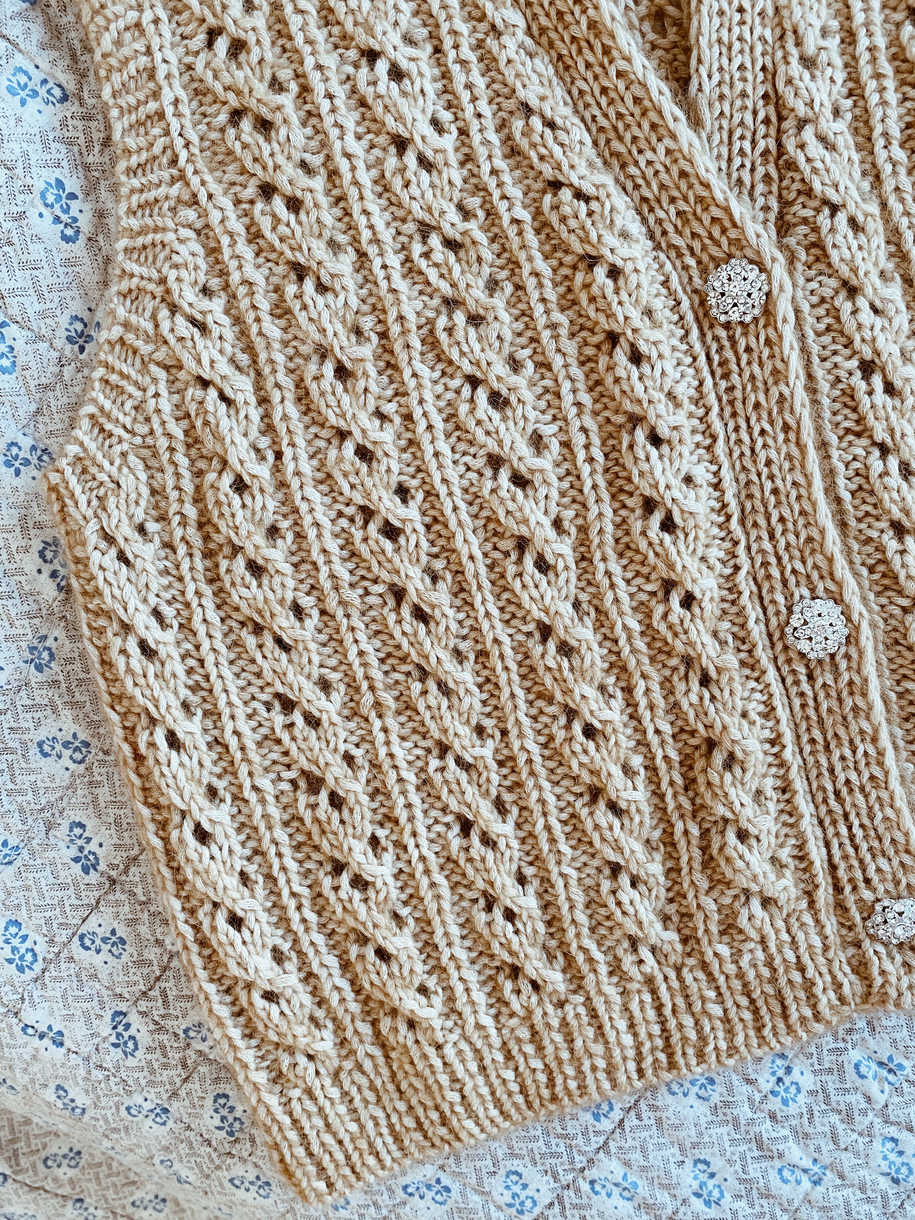 Vest No. 6 - ENGLISH - Image 3