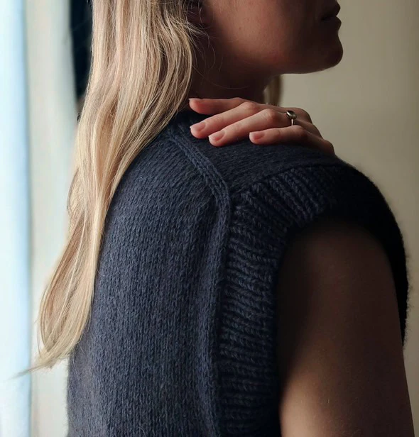 Vest No. 9 - NORSK - Image 18