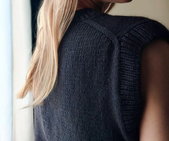 Vest No. 9 - NORSK - Image 20